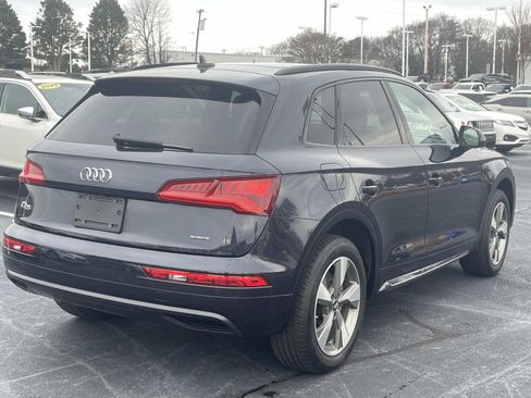 Used 2020 Audi Q5 2.0T Premium w/ Titanium Sport Package image 7