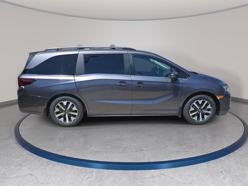 New 2026 Honda Odyssey EX-L image 4