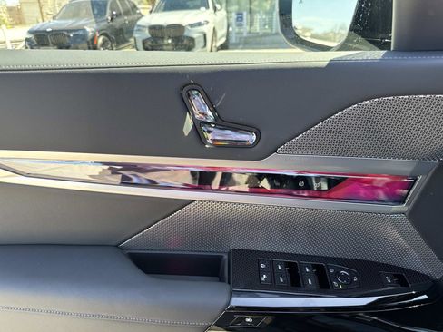New 2026 BMW 740i xDrive 740i xDrive AWD image 15