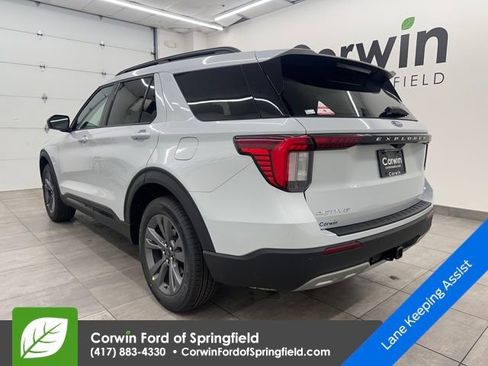 New 2026 Ford Explorer Active w/ Active Comfort Package image 3