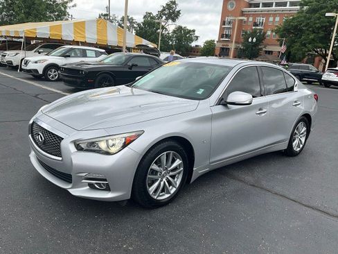 Used 2015 INFINITI Q50 Premium w/ Navigation Package AWD/4WD image 3