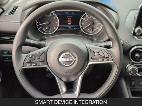 Used 2025 Nissan Sentra SV image 12