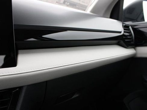 New 2026 Volkswagen Taos S FWD image 8