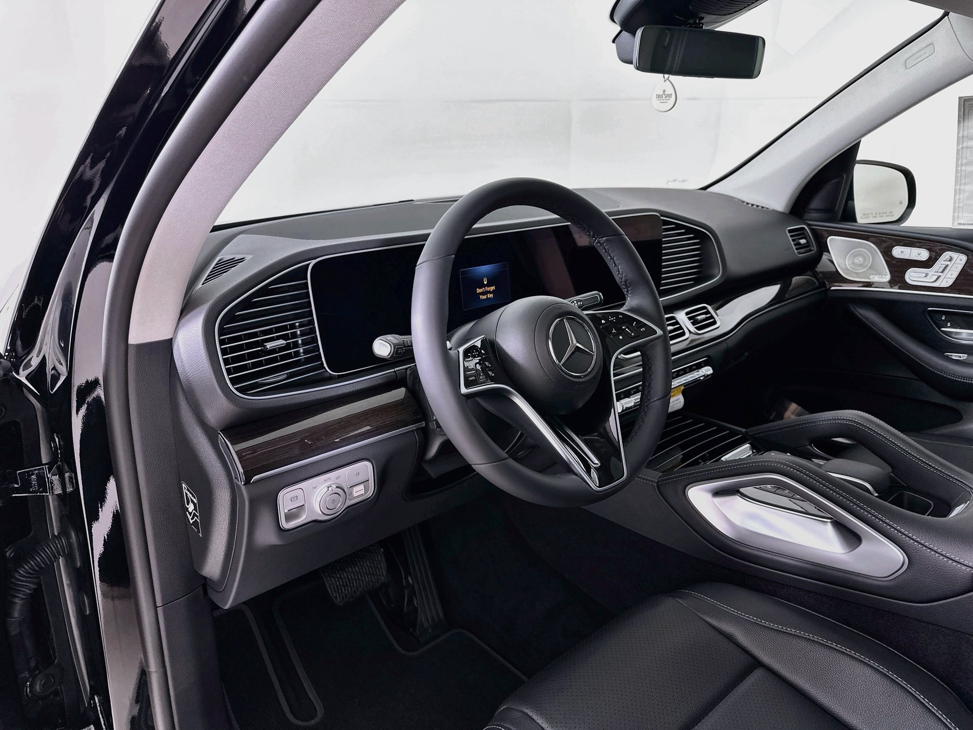 New 2026 Mercedes-Benz GLE 450 4MATIC image 10