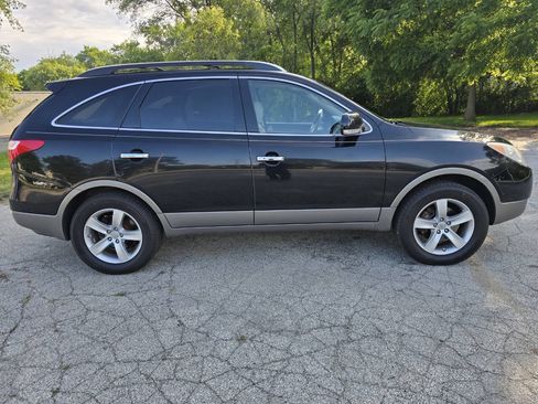 Used 2011 Hyundai Veracruz Limited w/ Navigation Pkg 3 FWD image 4