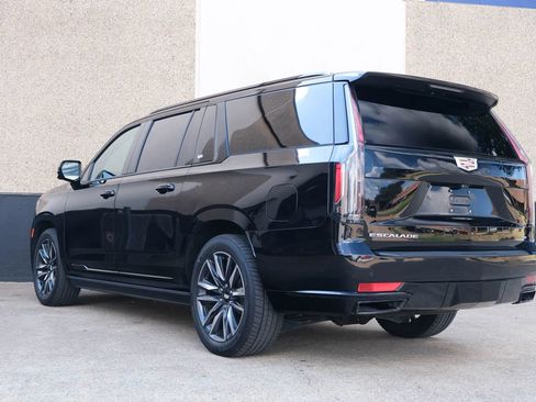 Used 2021 Cadillac Escalade ESV Sport w/ Driver Assist Tech Package RWD image 14