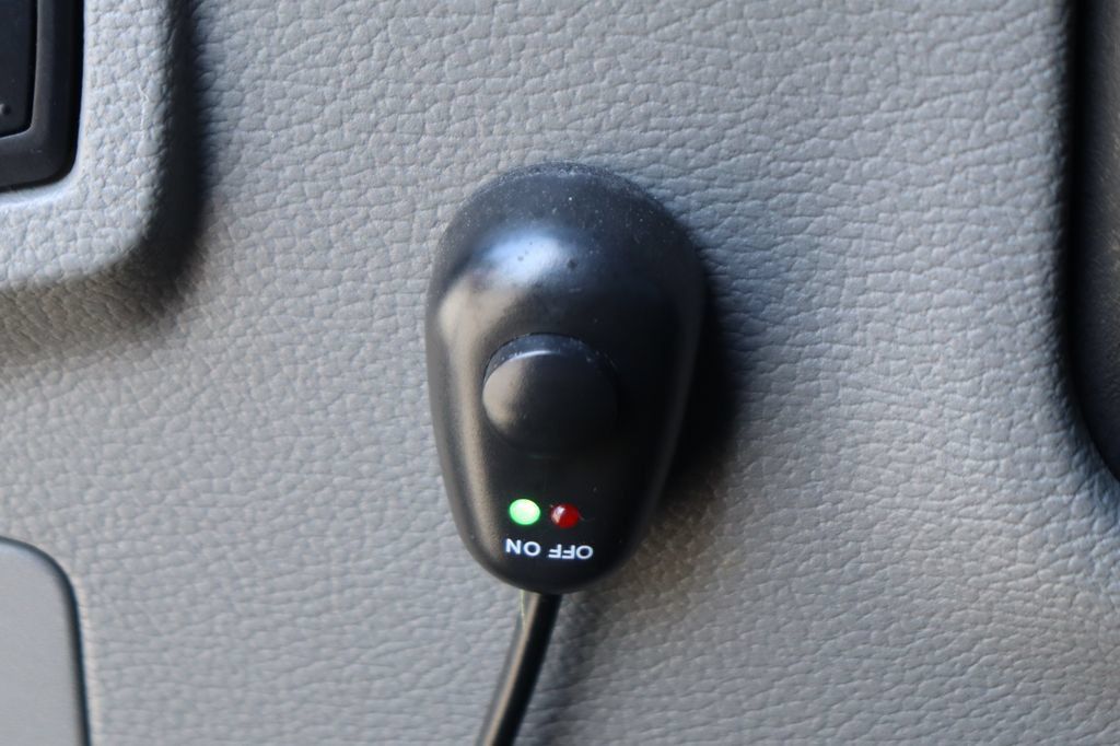 Used 2015 Ford F150 XL w/ Equipment Group 101A Mid AWD/4WD image 19