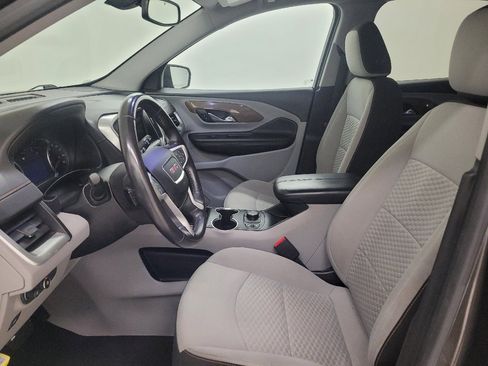 Used 2019 GMC Terrain SLE w/ Driver Convenience Package FWD image 17