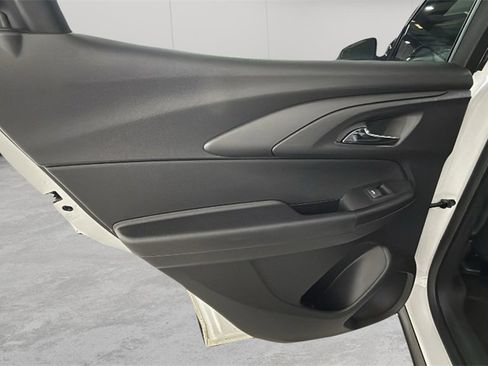 Used 2023 Chevrolet TrailBlazer ACTIV w/ Sun and Liftgate Package image 32