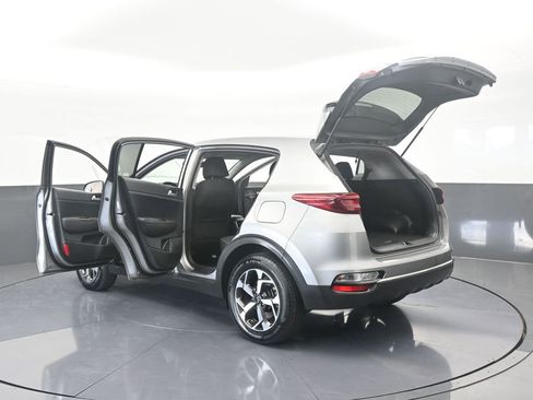 Used 2020 Kia Sportage LX image 71