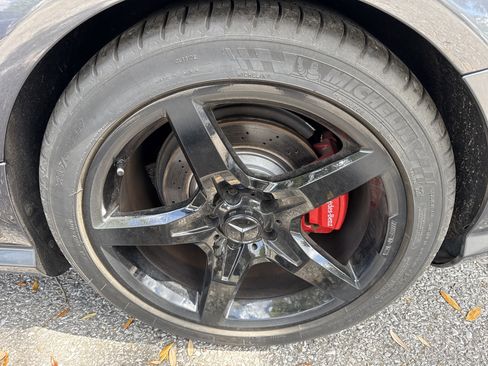 Used 2013 Mercedes-Benz SL 550 image 40