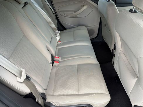 Used 2018 Ford Escape SE w/ Ford Safe & Smart Package AWD/4WD image 29