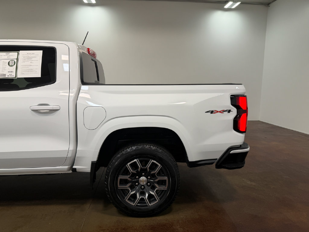 Used 2023 Chevrolet Colorado LT w/ LT Convenience Package III AWD/4WD image 37