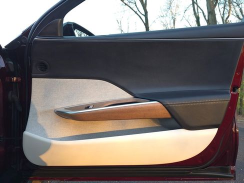 Used 2025 Lucid Air Pure image 22