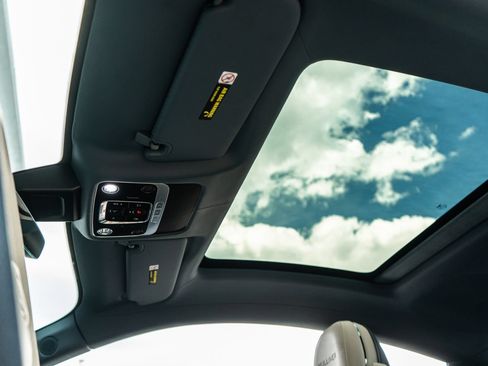 Certified 2023 Bentley Continental GT Mulliner AWD/4WD image 27
