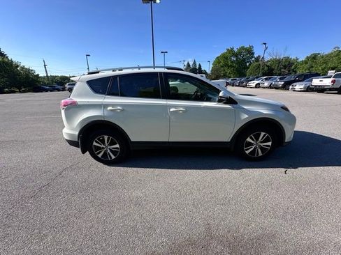 Used 2017 Toyota RAV4 XLE w/ All Weather Liner Package AWD/4WD image 2