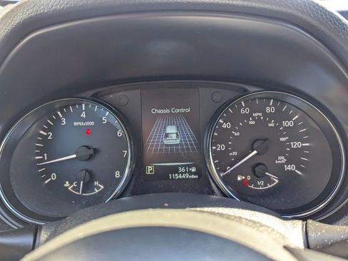 Used 2017 Nissan Rogue S w/ S Family Package image 24