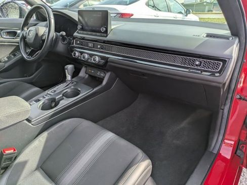 Used 2024 Honda Civic Sport image 25