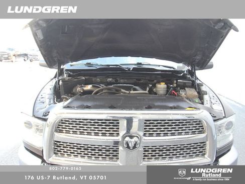 Used 2018 RAM 2500 Laramie w/ Snow Chief Group AWD/4WD image 33