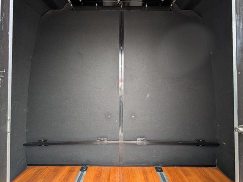 Used 2012 Ford E-350 and Econoline 350 Super Duty w/ Shuttle Bus Prep Pkg RWD image 10