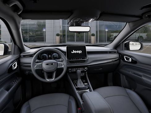 New 2026 Jeep Compass Limited w/ Sun, Sound & Navigation Group AWD/4WD image 15
