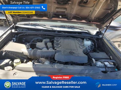 Used 2017 Toyota 4Runner TRD Off-Road AWD/4WD image 15