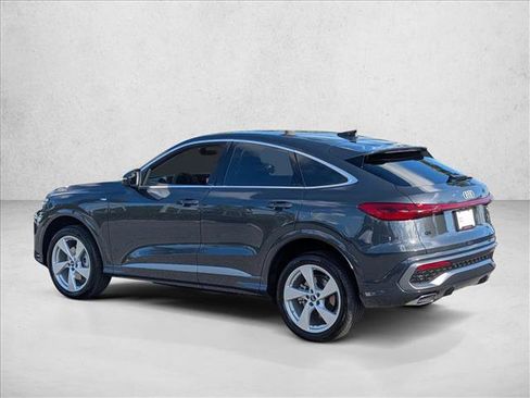 New 2025 Audi Q5 Premium Plus w/ Premium Plus AWD/4WD image 7