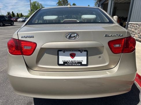 Used 2009 Hyundai Elantra GLS FWD image 4