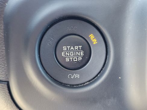 Used 2020 Jeep Gladiator Sport w/ Quick Order Package 24S image 24