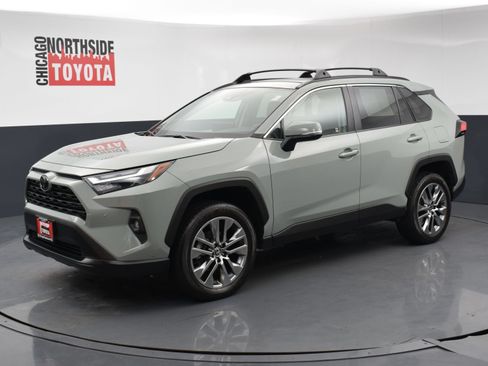 Used 2023 Toyota RAV4 XLE Premium AWD/4WD image 8