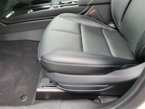 New 2026 Lincoln Corsair Premiere image 18