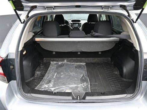 Used 2018 Subaru Crosstrek 2.0i Premium w/ Moonroof Package image 6