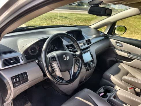 Used 2014 Honda Odyssey EX-L image 15
