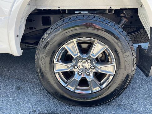 Used 2016 Ford F150 Lariat w/ Equipment Group 501A Mid AWD/4WD image 13