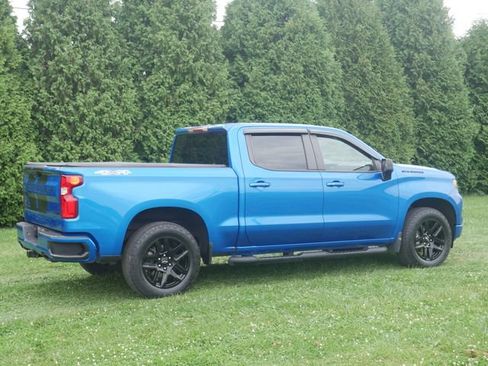 Used 2023 Chevrolet Silverado 1500 RST w/ Rally Edition AWD/4WD image 12