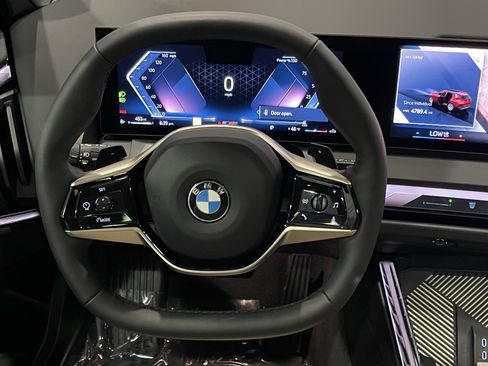 Used 2025 BMW X3 xDrive30i w/ Convenience Package image 21