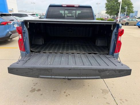 Used 2024 Chevrolet Silverado 1500 LT AWD/4WD image 4
