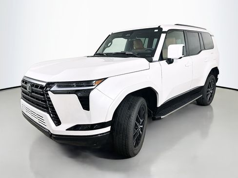 New 2026 Lexus GX 550 w/ Accessory Package (2T) AWD/4WD image 3
