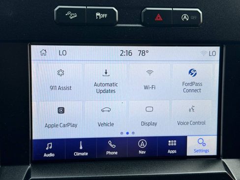 Used 2019 Ford F150 Lariat w/ Equipment Group 502A Luxury AWD/4WD image 40