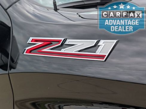 Used 2024 Chevrolet Silverado 1500 LT Trail Boss w/ LT Trail Boss Premium Package AWD/4WD image 36
