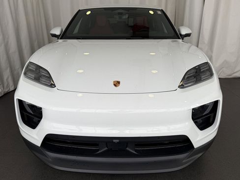 New 2026 Porsche Macan 4S Electric image 6