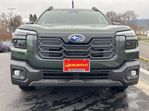 New 2026 Subaru Outback Limited image 3