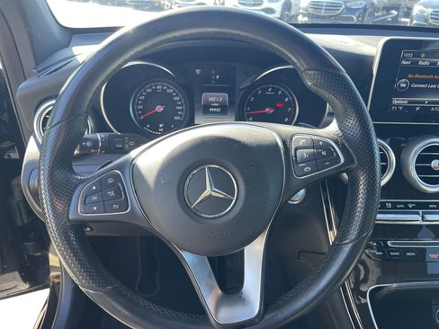 Used 2017 Mercedes-Benz GLC 300 4MATIC image 18