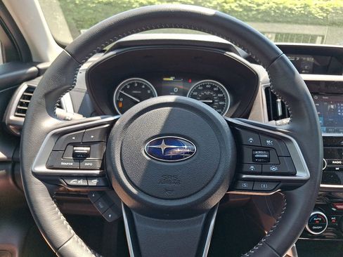 Used 2023 Subaru Forester Premium AWD/4WD image 19