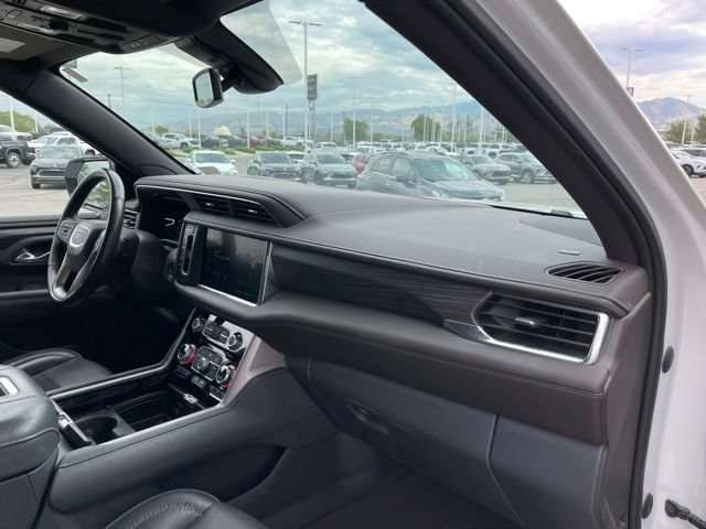 Certified 2022 GMC Yukon Denali AWD/4WD image 23