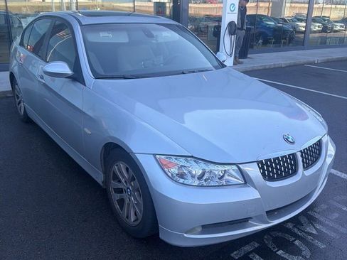 Used 2007 BMW 328i Sedan image 3