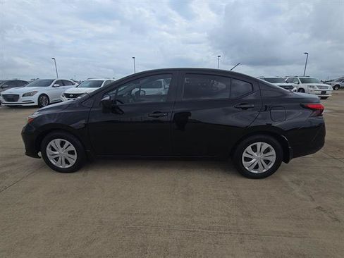 Used 2024 Nissan Versa S w/ Trunk Package FWD image 8