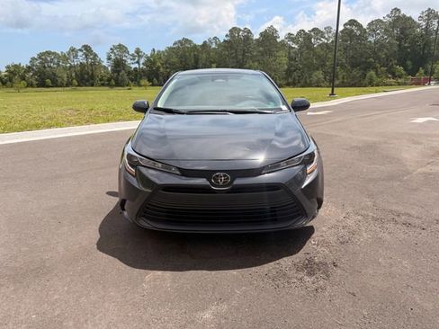 Used 2026 Toyota Corolla LE FWD image 14