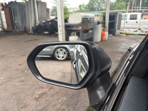 Used 2022 Toyota Camry SE FWD image 30