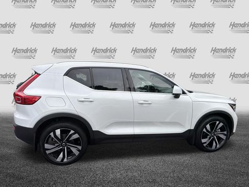 Used 2023 Volvo XC40 B5 Plus w/ Climate Package AWD/4WD image 11